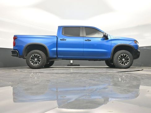 Used 2022 Chevrolet Silverado 1500 ZR2 image 31