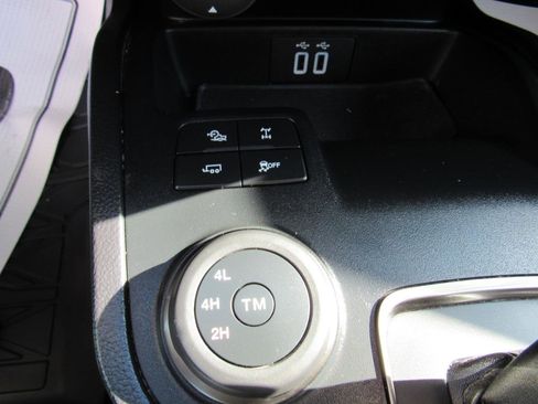 Used 2023 Ford Ranger XLT w/ Equipment Group 301A Mid image 18