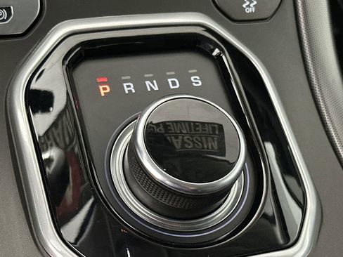 Used 2019 Land Rover Range Rover Evoque SE Premium AWD/4WD image 20
