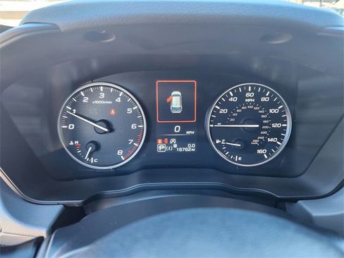 Used 2024 Subaru Crosstrek 2.0i Premium image 25