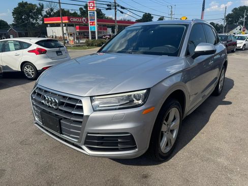 Used 2018 Audi Q5 2.0T Premium AWD/4WD image 3