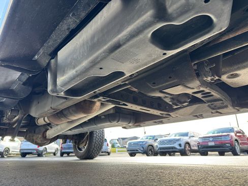 Used 2016 GMC Sierra 2500 Denali w/ Duramax Plus Package image 43