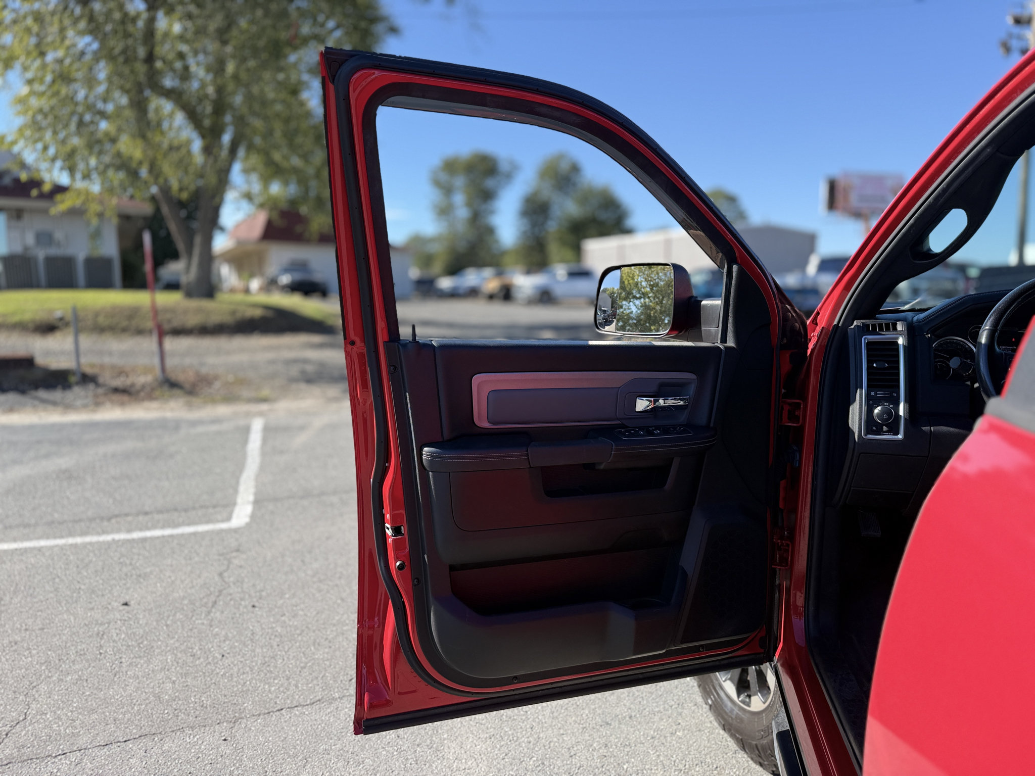 Used 2018 RAM 2500 Power Wagon w/ Luxury Group AWD/4WD image 24