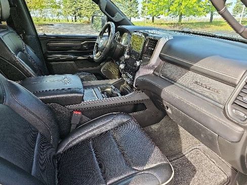 Used 2021 RAM 1500 Limited AWD/4WD image 8