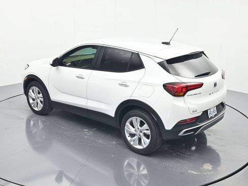 Used 2024 Buick Encore GX Preferred w/ Comfort Package FWD image 33