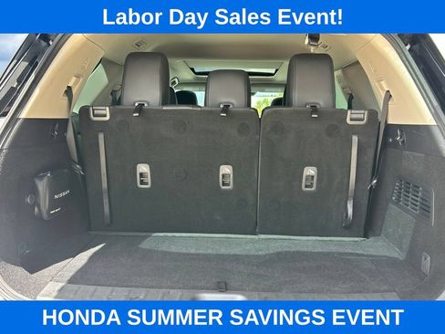 Used 2025 Nissan Pathfinder Platinum w/ Cargo Package FWD image 10