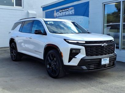 Used 2024 Chevrolet Traverse RS w/ LPO, Cargo Package