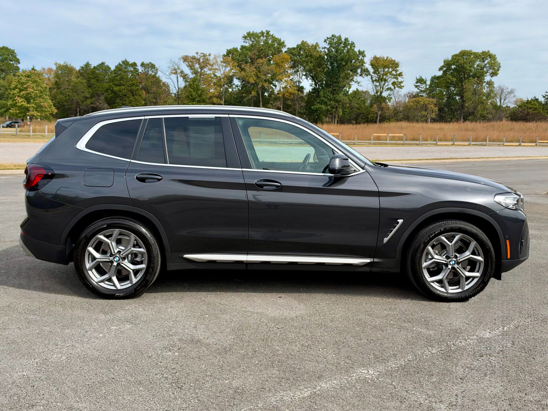 Used 2023 BMW X3 xDrive30i w/ Premium Package AWD/4WD image 7