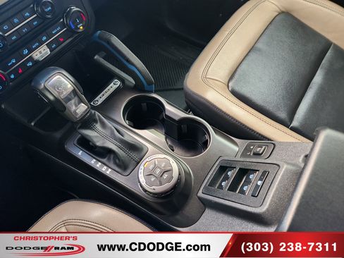 Used 2022 Ford Bronco Wildtrak AWD/4WD image 15
