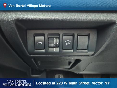 Used 2021 Subaru Outback Premium AWD/4WD image 17
