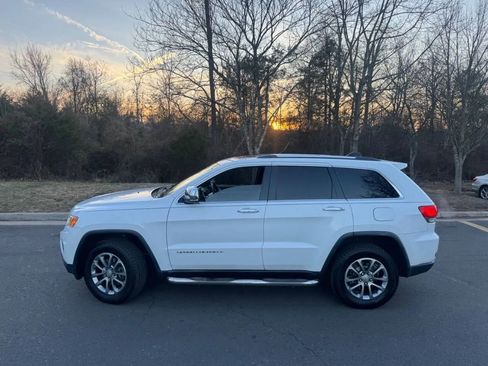 Used 2015 Jeep Grand Cherokee Limited image 12