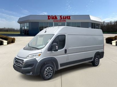 New 2026 RAM ProMaster 2500 w/ Quick Order Package 22G SLT