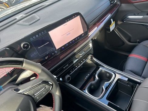 New 2026 Chevrolet Traverse RS image 31