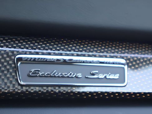 Used 2019 Porsche 911 Turbo S AWD/4WD image 30