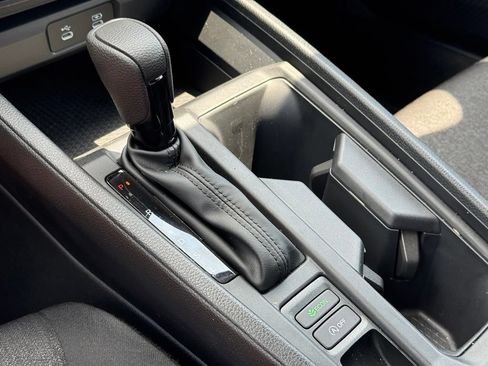 Used 2025 Honda Accord LX image 30
