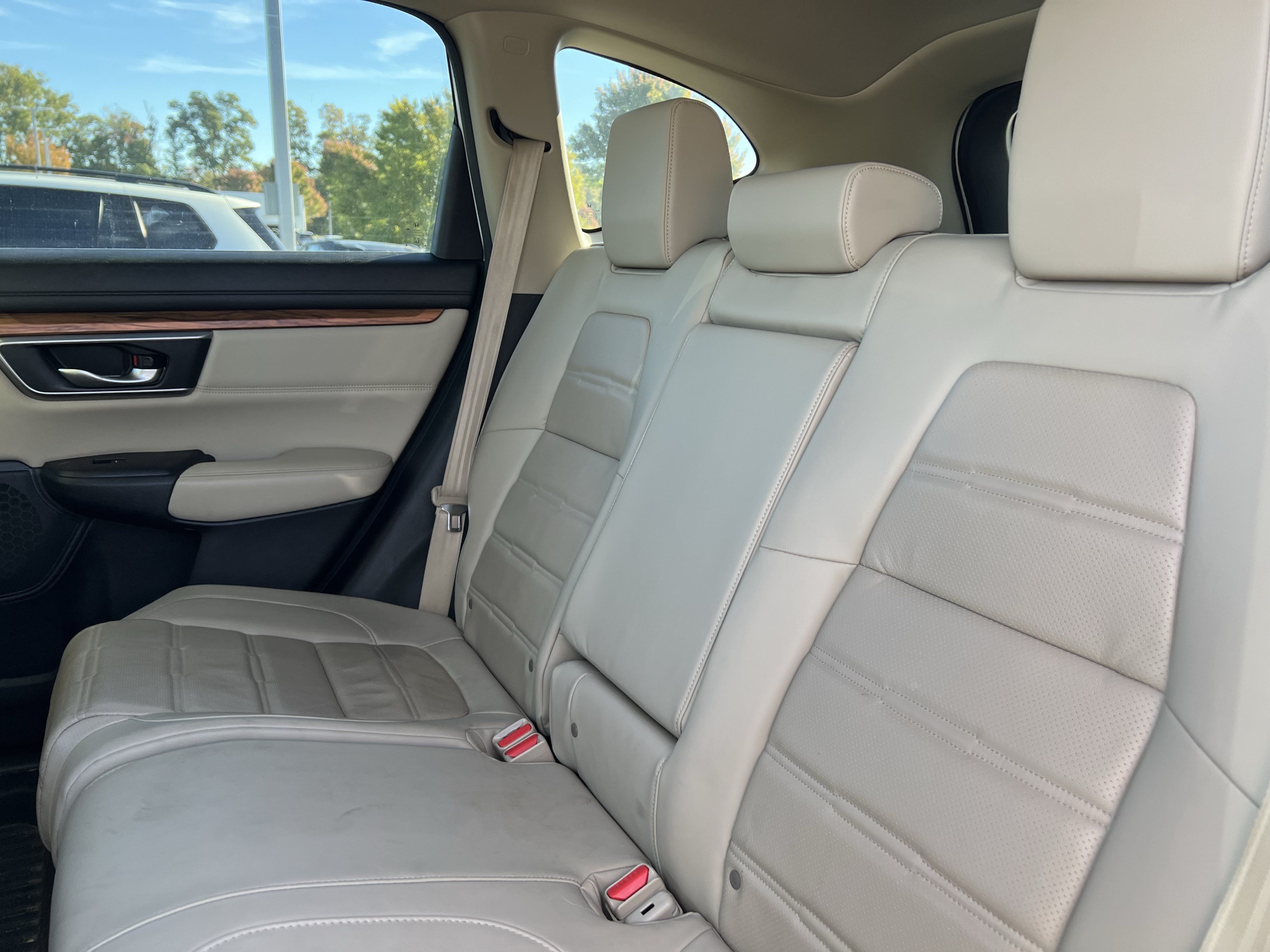 Used 2018 Honda CR-V Touring image 34