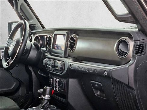 Used 2020 Jeep Wrangler Unlimited Sport AWD/4WD image 19