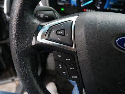 Used 2024 Ford Edge Titanium AWD/4WD image 24