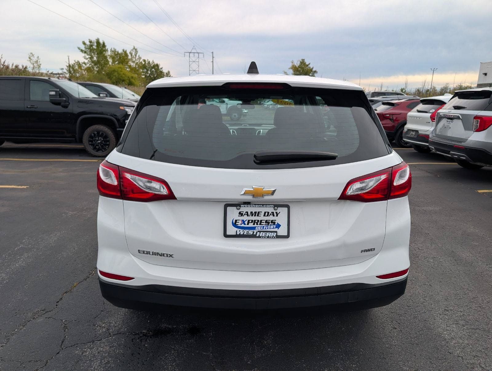 Used 2021 Chevrolet Equinox LS AWD/4WD image 7