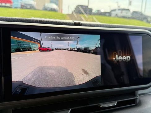 New 2026 Jeep Gladiator Sport image 26