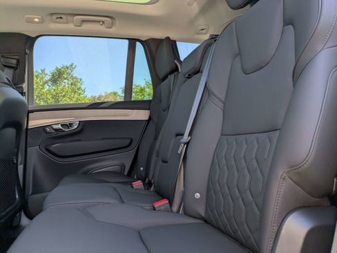 New 2026 Volvo XC90 T8 Plus w/ Protection Package Premier image 15