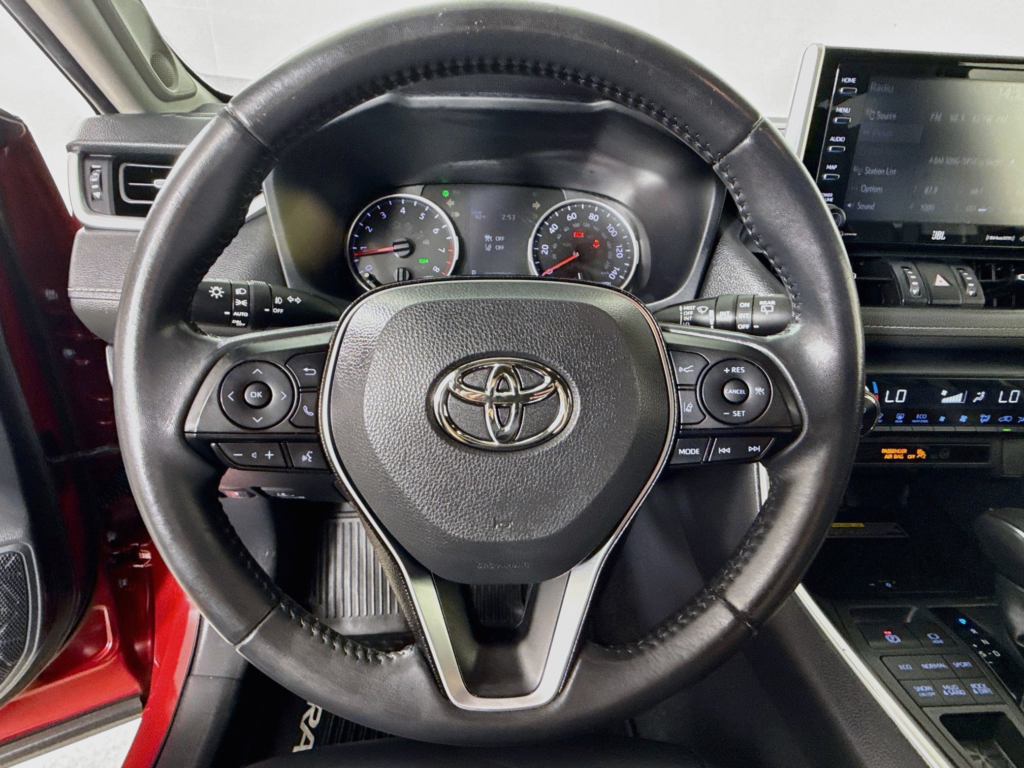 Certified 2019 Toyota RAV4 XLE Premium w/ Advanced Technology Package AWD/4WD image 13