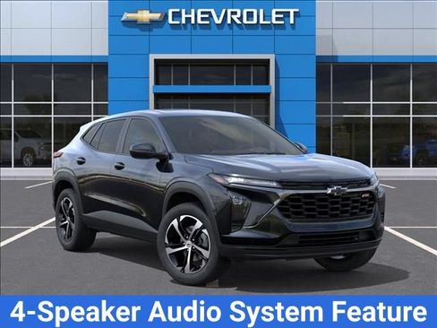 New 2026 Chevrolet Trax RS w/ Sunroof Package FWD image 9