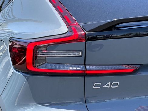 Certified 2023 Volvo C40 P8 Recharge Ultimate AWD/4WD image 25