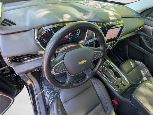 Used 2021 Chevrolet Traverse Premier w/ LPO, Cargo Package FWD image 21