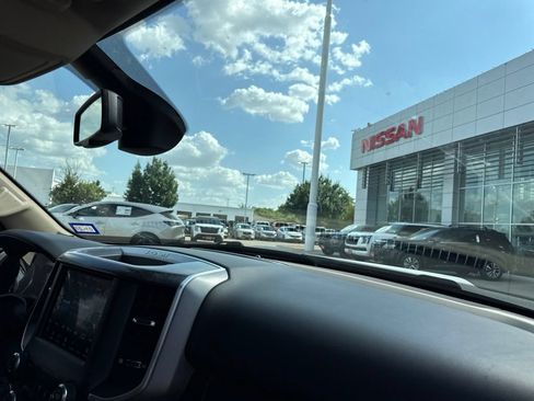 Used 2019 RAM 1500 Big Horn RWD image 21