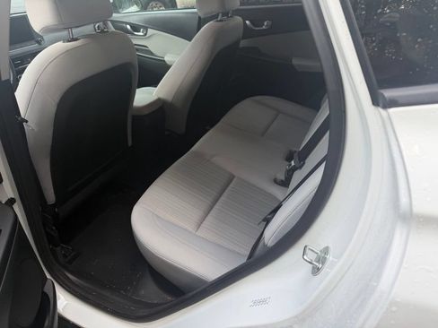 Used 2022 Hyundai Kona SEL w/ Convenience Package AWD/4WD image 14