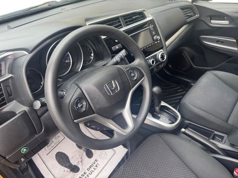 Used 2019 Honda Fit LX image 3