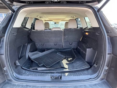 Used 2018 Ford Escape SEL AWD/4WD image 5