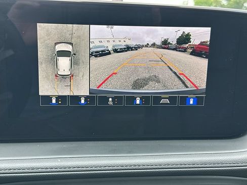 Certified 2025 Buick Encore GX Preferred w/ Advanced Technology Package AWD/4WD image 25
