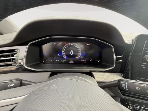 New 2025 Volkswagen Jetta Sport image 13