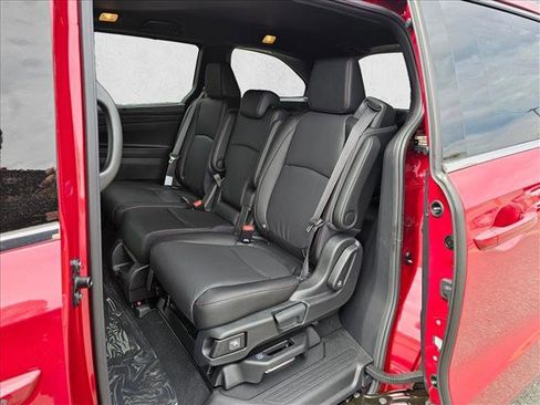 New 2026 Honda Odyssey Sport-L image 14