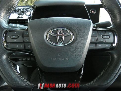 Used 2022 Toyota Mirai w/ Advanced Technology Package RWD image 60