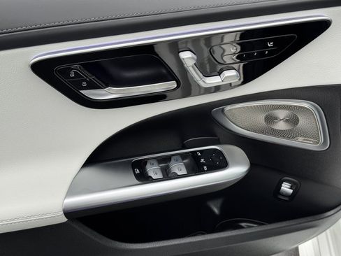 New 2026 Mercedes-Benz C 300 Sedan image 9