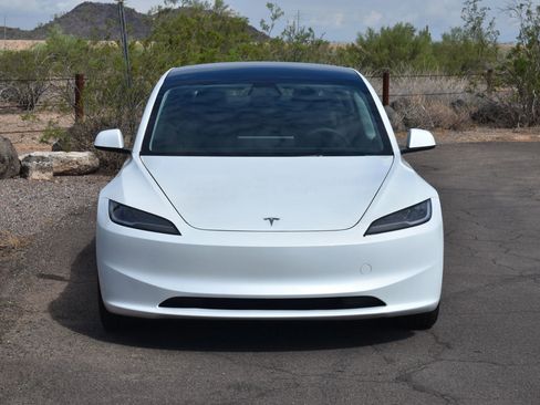 Used 2024 Tesla Model 3 Long Range RWD image 2