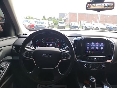 Used 2020 Chevrolet Traverse RS image 32