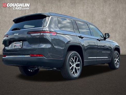 New 2025 Jeep Grand Cherokee L Limited w/ Luxury Tech Group II image 11
