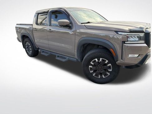 Used 2022 Nissan Frontier Pro-X RWD image 4
