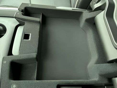 New 2026 RAM 3500 Big Horn w/ Laramie Trim Package image 20