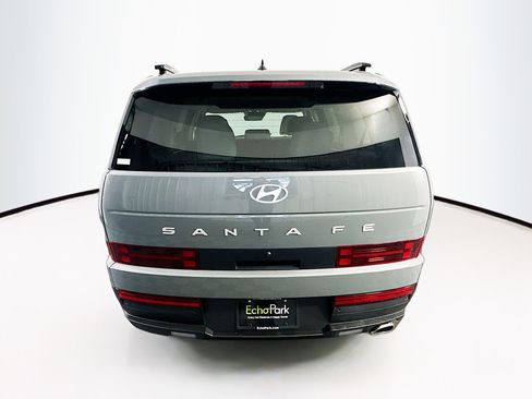 Used 2025 Hyundai Santa Fe SEL image 7