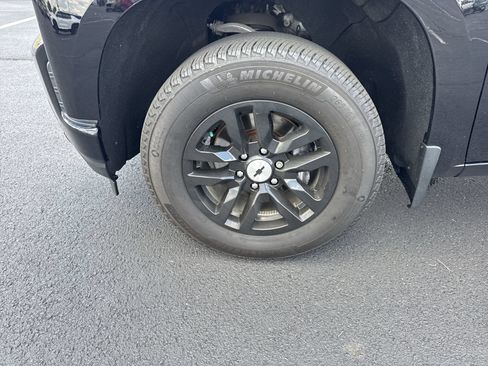 Certified 2022 Chevrolet Silverado 1500 RST w/ Bed Protection Package AWD/4WD image 10