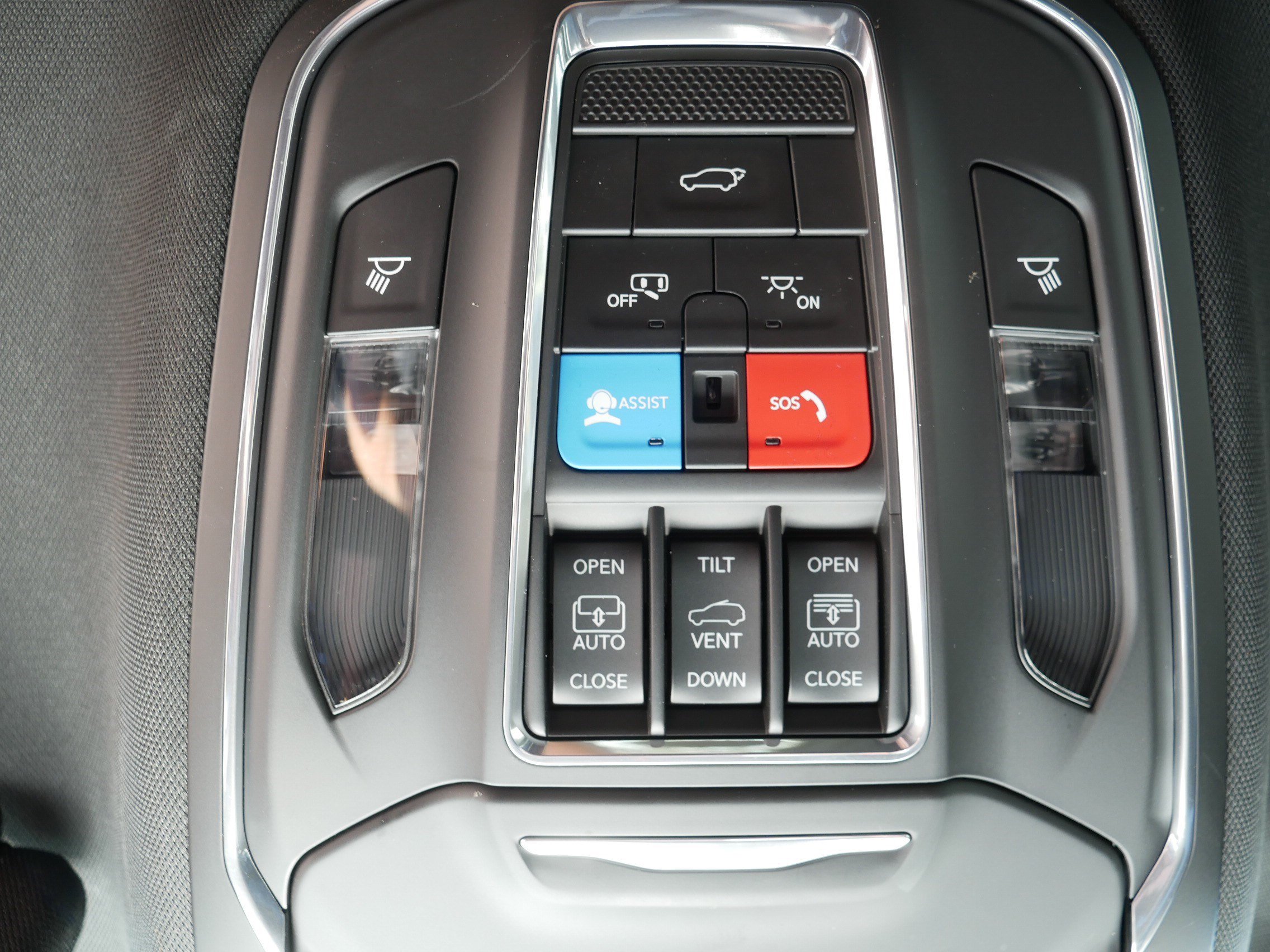Used 2023 Jeep Wagoneer Series II AWD/4WD image 33