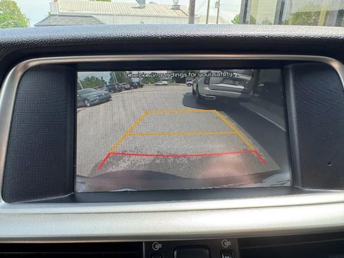 Used 2019 Kia Optima LX image 3