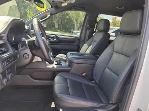 Used 2022 Chevrolet Tahoe RST w/ Luxury Package RWD image 19