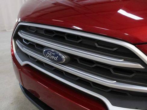 Used 2019 Ford EcoSport SE image 34