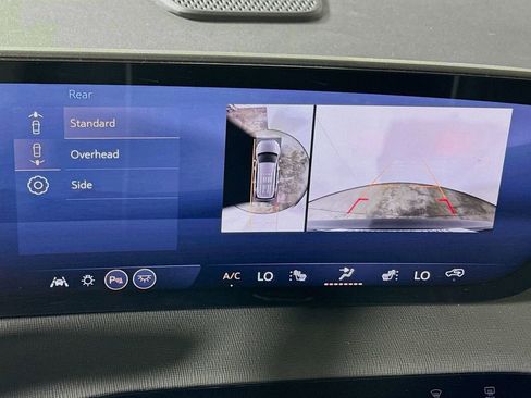 Used 2025 Buick Enclave Sport Touring FWD image 12